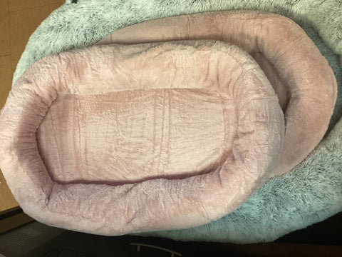 Pink doughnut bed￼